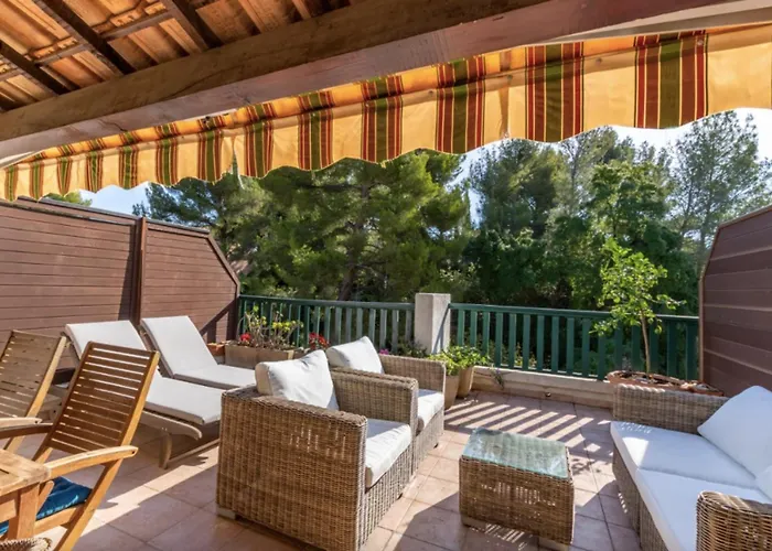 Superb With Terrace And Private Pool Apartmán Bandol